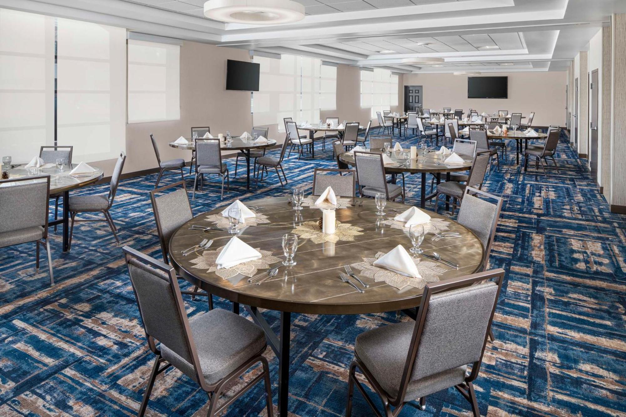Hilton Garden Inn Огден Экстерьер фото