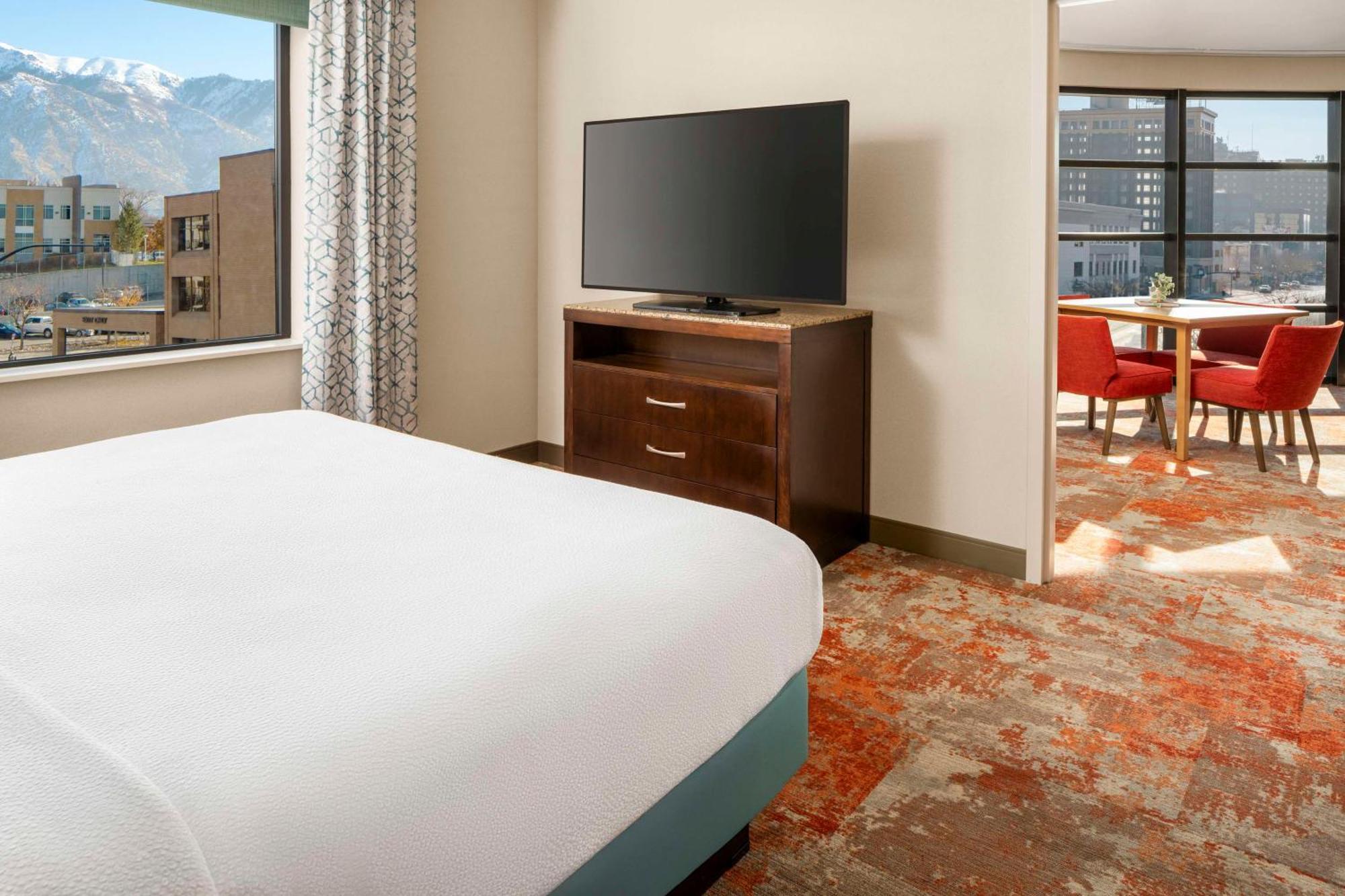 Hilton Garden Inn Огден Экстерьер фото